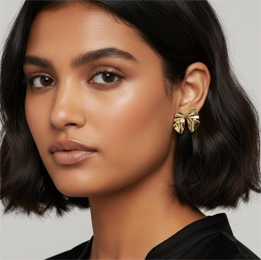 Golden Ginkgo Blossoms Stud Earrings (Anti-Tarnish Alloy)