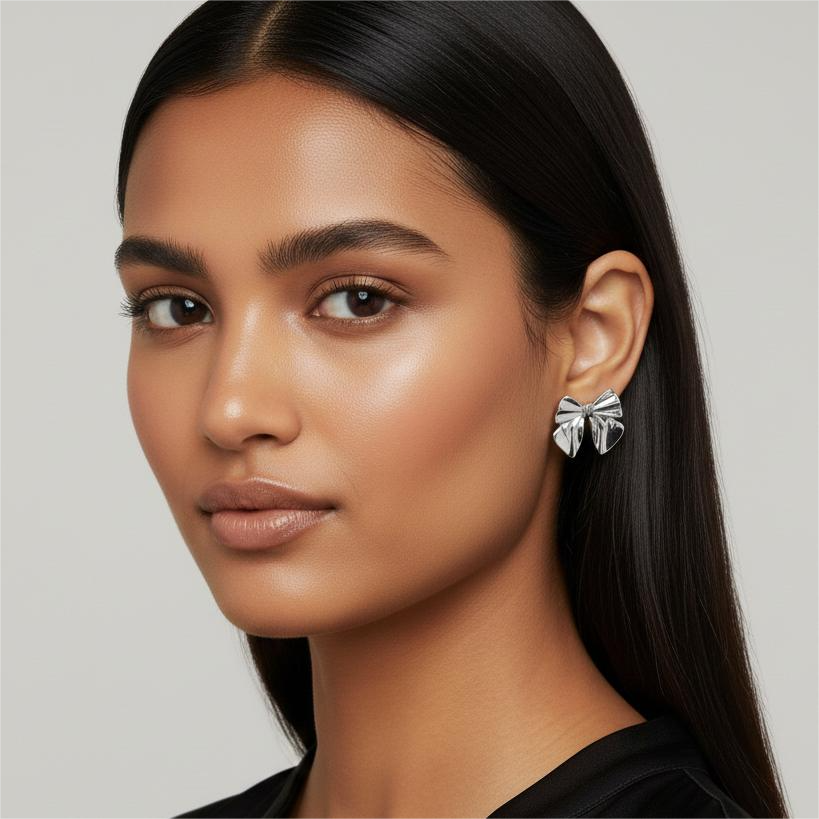 Golden Ginkgo Blossoms Stud Earrings (Anti-Tarnish Alloy)